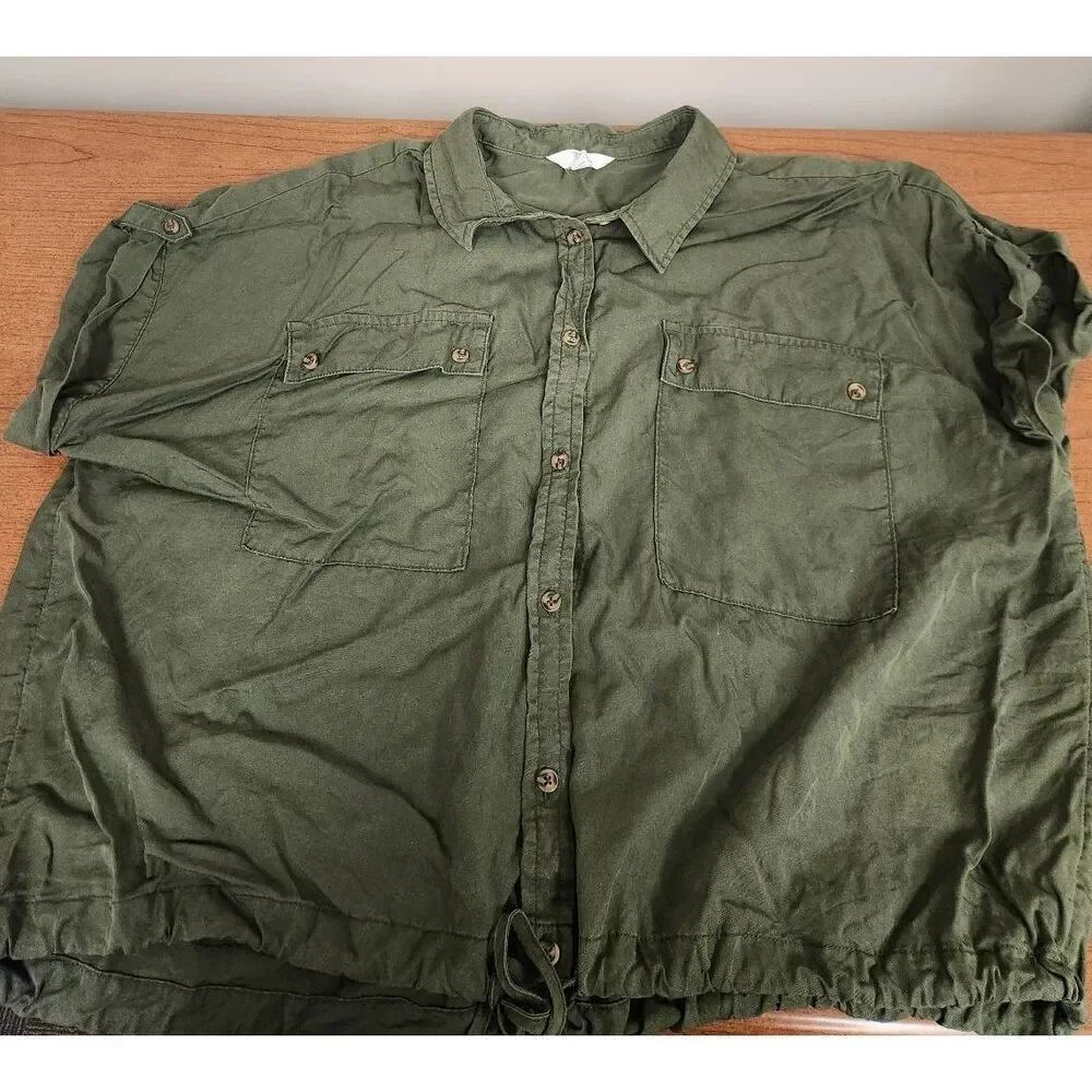 Time and Tru 22 army green utility shirt with tie waist (R)
